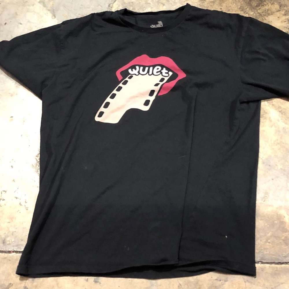 Quiet life blk xl tee